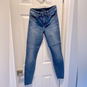 Lucky Brand Ava Skinny Jeans, light medium blue, lightly worn, no flaws!